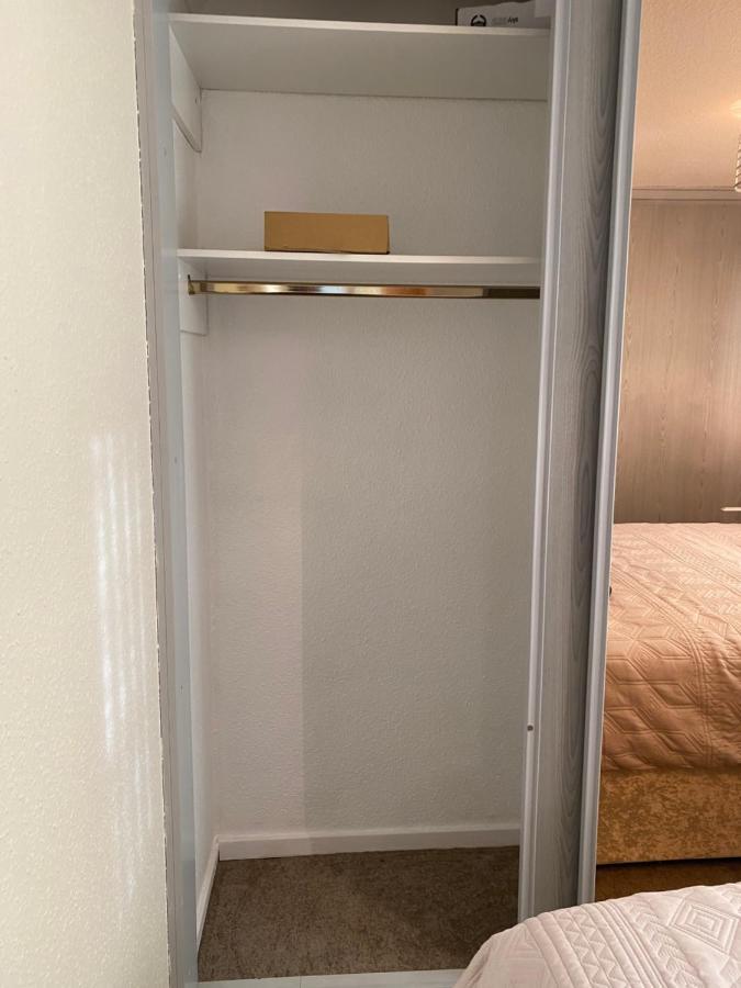 Сasa de vacaciones Dunfermline, 2 Bedroom Free On Street Parking Dunfermline